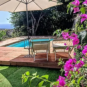 https://flat-with-panoramic-terrace-and-private-pool-mt5x3.sicilyhotelsitaly.net
