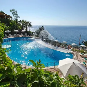 Baia Taormina & Отель Форца-д'Агро