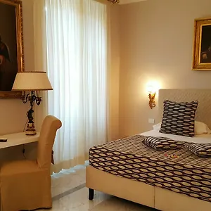 2* בית הארחה Angel Spagna