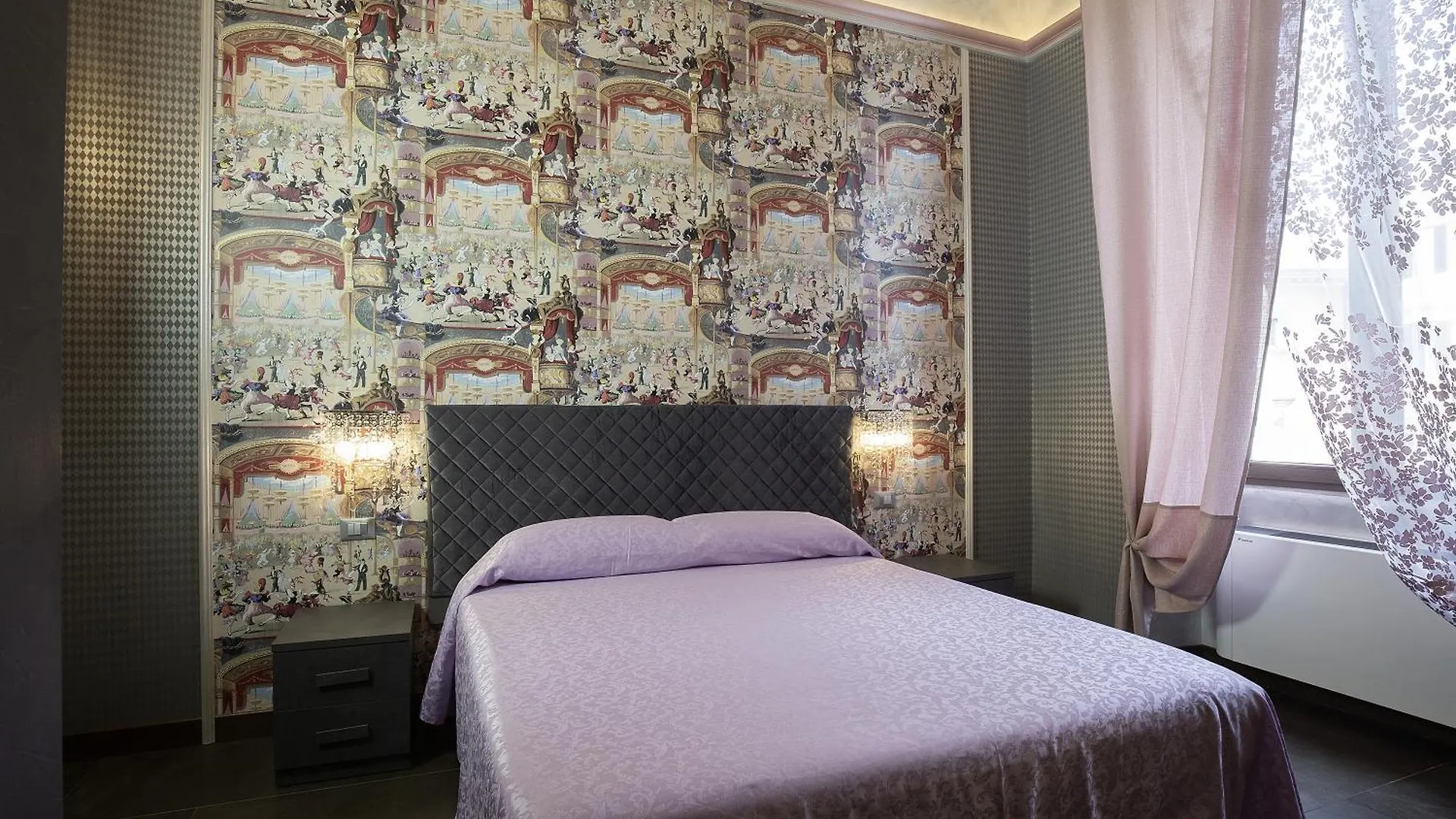 Antica Dimora Delle Cinque Lune Rom Hotel