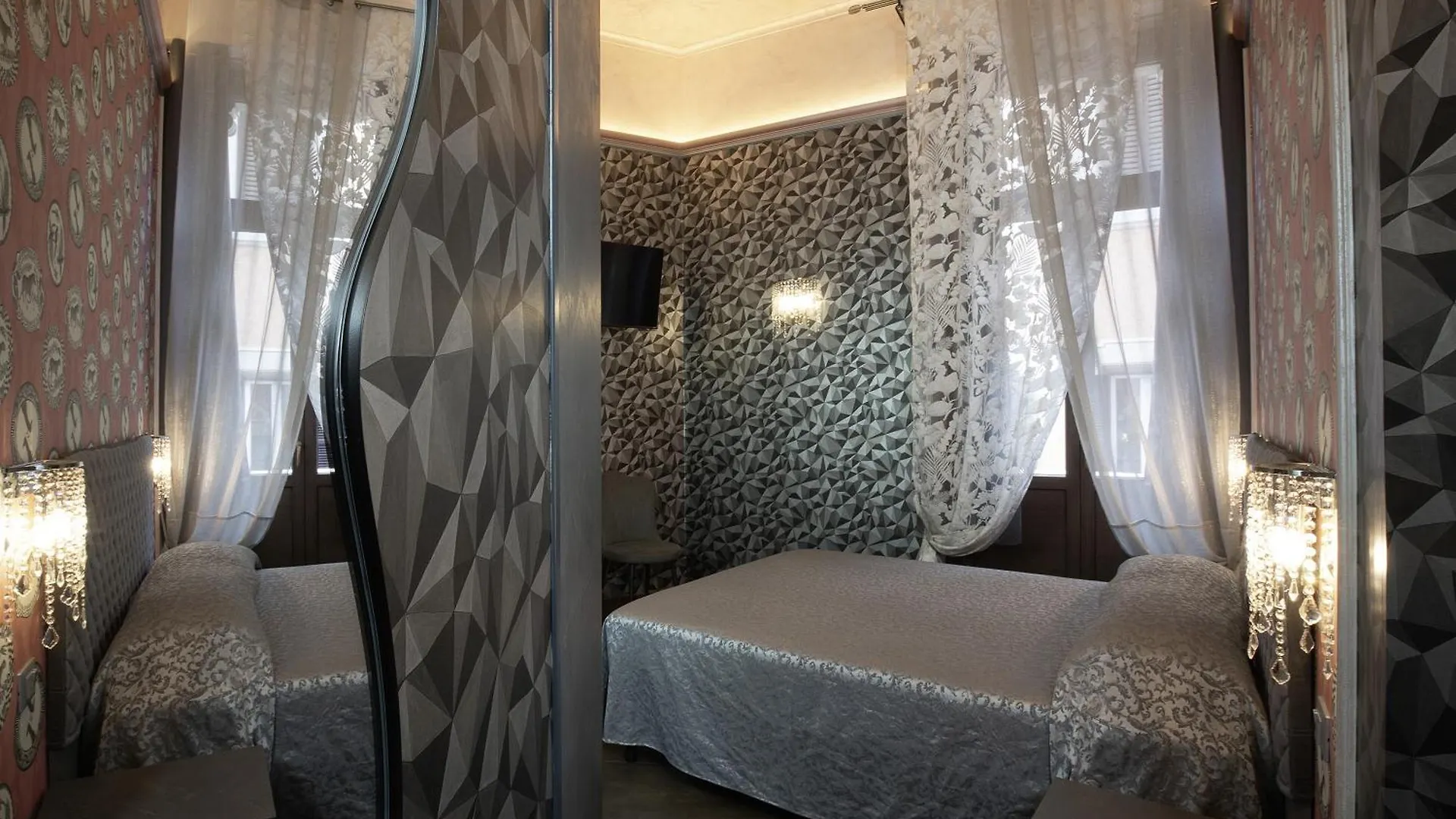 Antica Dimora Delle Cinque Lune Rom Hotel