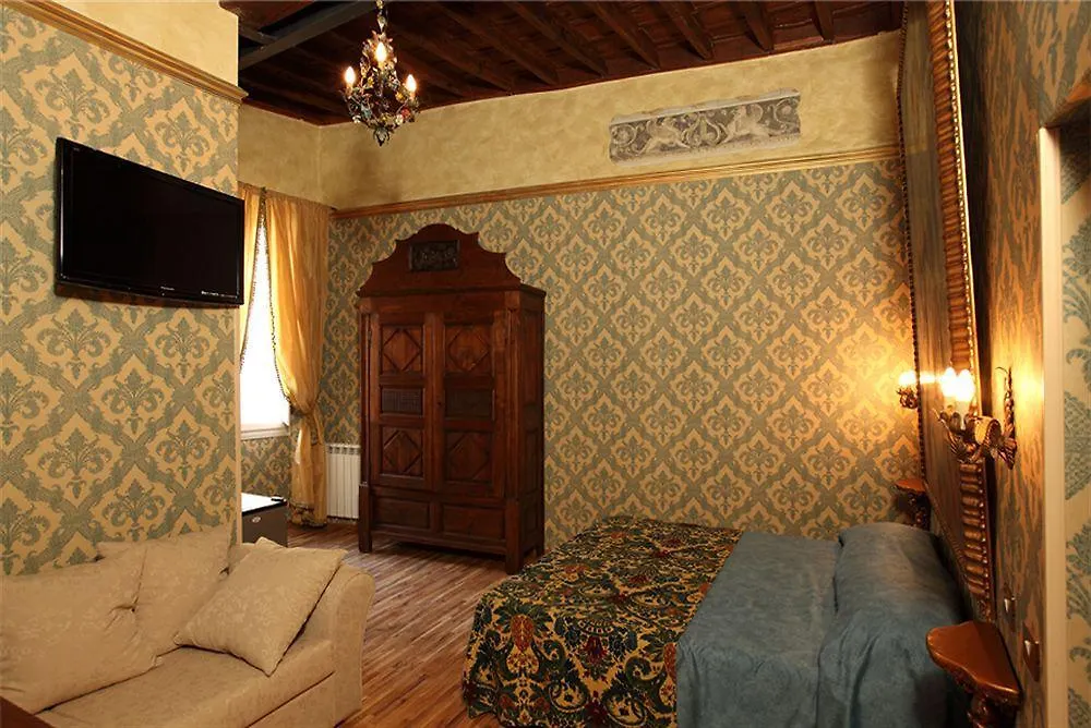 Antica Dimora Delle Cinque Lune Roma Hotel